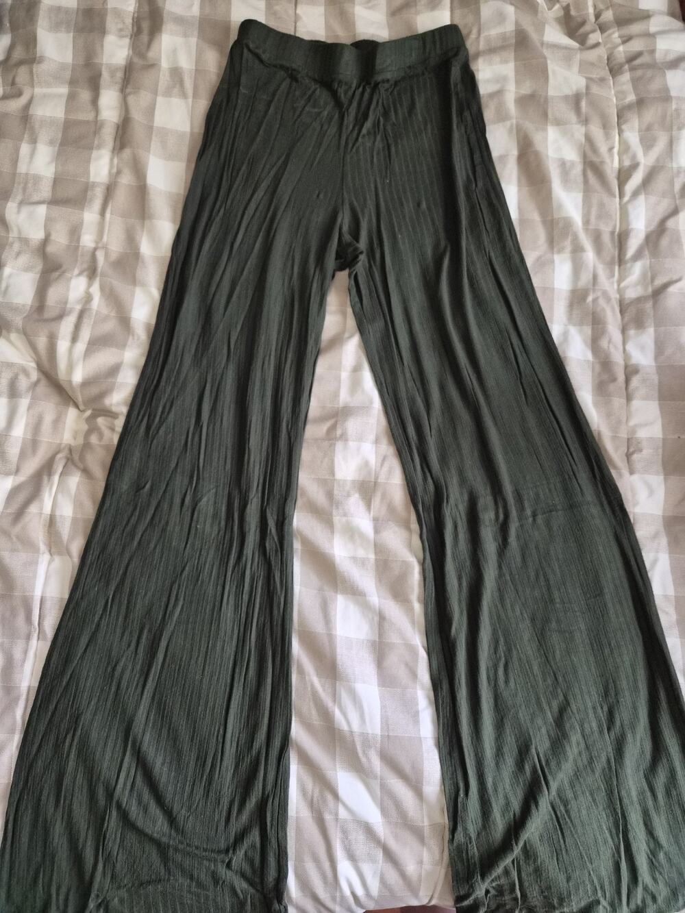 Size M Agaci Women's Ribbed Green Flare Pants Stretchy Soft Elastic Waist